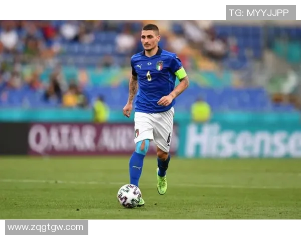 百大球星足球壁纸集结展现足坛传奇风采精彩瞬间