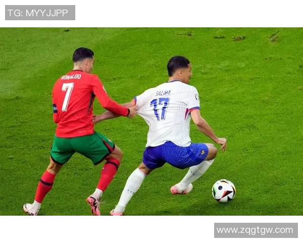 西罗足球星引领时代潮流成就传奇 足球世界的新标杆与未来之星