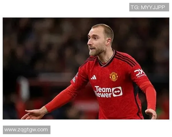 荷兰足球传奇施耐德：从阿贾克斯到国际舞台的辉煌历程